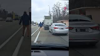 A lorry driver cut off a car driver in the traffic for a reason shorts [upl. by Faucher]