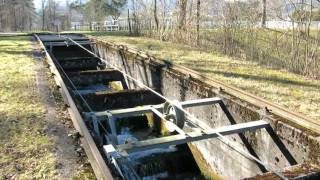 Standseilbahn Kraftwerk WildeggBrugg Boottransportanlage mit der Fischreuse unter der Standseilbahn [upl. by Rihat404]