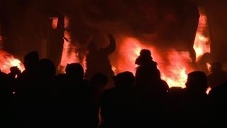 Kiev protesters prepare for another night of clashes [upl. by Hannus]