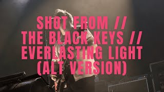 SHOT FROM  THE BLACK KEYS  EVERLASTING LIGHT ALT VERSION  LIVE AT ISLINGTON ASSEMBLY HALL [upl. by Sonafets]