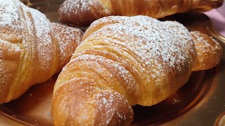 CROISSANT FRANCESI Fatti in Casa  Cornetti  Dolci della Tradizione [upl. by Allisan]