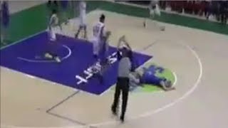 Basketball Fight  Womens Basketball KNOCKOUT [upl. by Akirdnuhs]