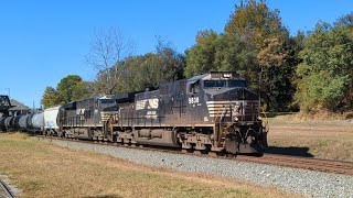 Thursday Afternoon on the NS Lehigh Line with an LHF Leader [upl. by Nojel]