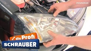 Glühlampe Frontscheinwerfer wechseln  Ford Focus TUTORIAL [upl. by Acirretahs516]