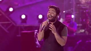 Janam Janam  Dilwale  Arijit Singh Live MTV India Tour [upl. by Nauqal138]