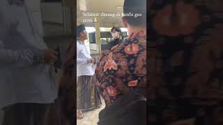 Terciduk GUS AZMI SAAT DI BANDARA JAMBI gusazmi [upl. by Mlehliw598]