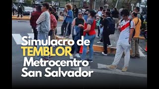 Simulacro de temblor en Metrocentro San Salvador [upl. by Oiramaj]