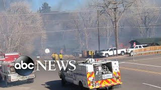 Fastspreading Colorado fires causing destruction l ABC News [upl. by Klemperer]