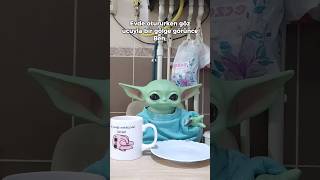 Baby Yoda evde gezen gölge görüyor 😱  Baby Yoda babyyoda [upl. by Yzdnil]