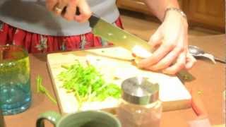 Make Raw Pesto Sauce Doin It Raw with Dawn Manning Ep8 [upl. by Stubstad]