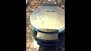 Black amp Decker Belgian Waffle Maker Video Product Review [upl. by Swayder]