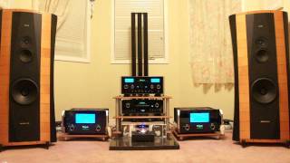 McIntosh MC601s  Mcintosh C2300  Mcintosh MCD 500 and SonusFaber Elipsa [upl. by Ymmaj]