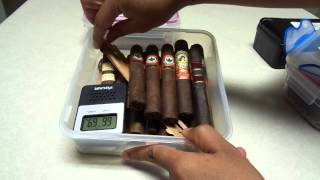 How to make the best tupperdore for your cigars Sony DSCW830 [upl. by Bravin]