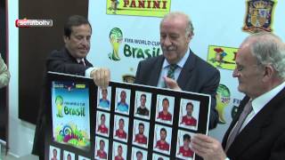 Presentación de la colección oficial de los cromos de la Copa del Mundo [upl. by Asil]