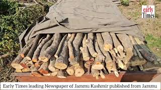 Kathua Rajbagh police foiled an attempt to smuggle khair wood One arrested [upl. by Michigan]