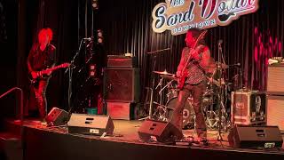 Mario Mendoza live Las Vegas at the sand Dollar saloon on the Eric Sardinas midnight Junction tour [upl. by Jerroll]