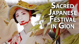 Gion Matsuri Yasaka Shrine Events Omukae chochinHanagasa junkoKankousai [upl. by Yle753]