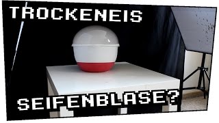 Nebelseifenblase durch Trockeneis  Heimexperimente 19 [upl. by Nigle]