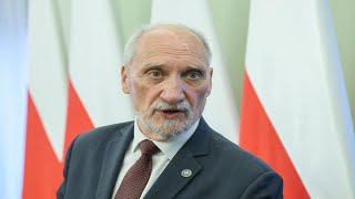 Macierewicz komentuje swój rajd po Warszawie i krytykuje Tuska [upl. by Euqinna]