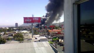 Incendio En Ciudad Merliot en Office Depot Las Cascadas [upl. by Maillw538]