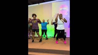 Is Como No  Salsa Zumba style [upl. by Geoffry]