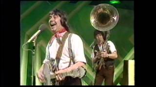 The Wurzels The Combine Harvester 1976 [upl. by Penman]