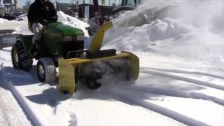 John Deere 47quot Quick Hitch Snowblower [upl. by Reinhard]