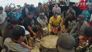 Young Bear Singers Sunday Contest  Manitou Ahbee Powwow 2016 [upl. by Ade932]