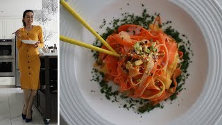 Նորույթ  Գազարով Դիետիկ Աղցան «Ժապավեն»  Carrot Ribbon Salad  Heghineh Cooking Show in Armenian [upl. by Nylahsoj]