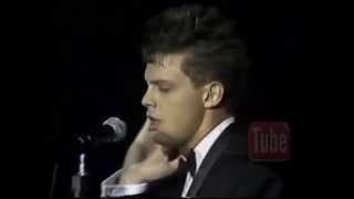 Luis Miguel  quot Entregate quot En Vivo Live HQ audio y video [upl. by Ardeed587]