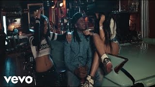 R2bees  Killing Me Softlyvideo [upl. by Orlando722]