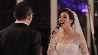 Abraço Eterno  Maria Costa  Noiva cantando no casamento  Nem as torrentes das grandes águas [upl. by Tamqrah519]