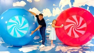 Stacy and Dad have fun at the Museum of Sweets [upl. by Aynos]