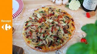 Een eenvoudig recept voor pizza met champignons en mozzarella [upl. by Eiraminot743]