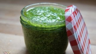 Bärlauchpesto  Rezept und Anleitung [upl. by Einaej]