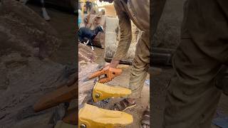 Excavator bucket teeth welding and fitting process weldingshortsstickwlederideasforlife [upl. by Lothaire]