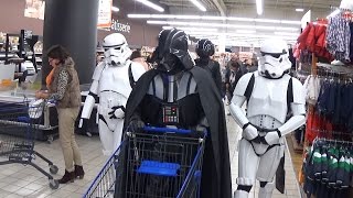 🎅 Darth Vaders Christmas shopping 🎄 A Star Wars Holiday Special video [upl. by Airdnal819]