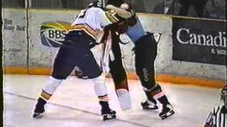 Wade Belak vs Rocky Thompson WHL Jan 2295 [upl. by Brittan]