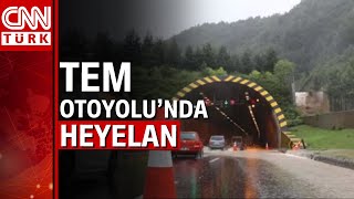 TEM Otoyolunda heyelan Ankaraİstanbul yönü trafiğe kapandı [upl. by Minna]