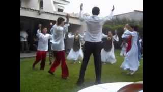 Simonei Yisroel Avraham Fried  Israelí Dance quotLev Sameachquot [upl. by Rowe231]