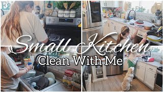 Working Mom Clean With Me cleanwithme reallife workingmom messykitchen cleaningsmallkitchen [upl. by Linker]