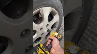 Dewalt dcf885 impact driver change to 12 inch impact wrench [upl. by Conlen811]