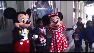 Mickey et Minnie Disneyland Paris [upl. by Nor]