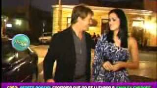 Renato Rossini lleva a pasear a Miss Boliviana por las calles de Lima 11102011 [upl. by Ahsenot58]