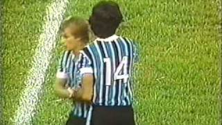 Brasileirão 1981  Final  São Paulo 0 x 1 Grêmio [upl. by Lyndy]