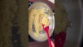 Sooji Halwa Recipe 😋 sweetrecipe festival yummyrecipe youtubeshorts [upl. by Warrin]