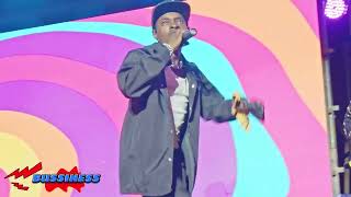 FEFFE BUSSI ft KABUKUSI FOX  LIVE BAND  BUSSINESS [upl. by Nassir]