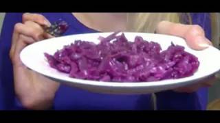 Rotkohl Blaukraut Zubereitung Rezept 22  frischen Rotkohl einfach kochen [upl. by Tsyhtema]