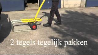 Oppakken transporteren en leggen van 60x60 tegels [upl. by Ettezyl]