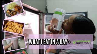 WHAT I EAT IN A DAY  HERBALIFE  Losing 30lbs [upl. by Asa]